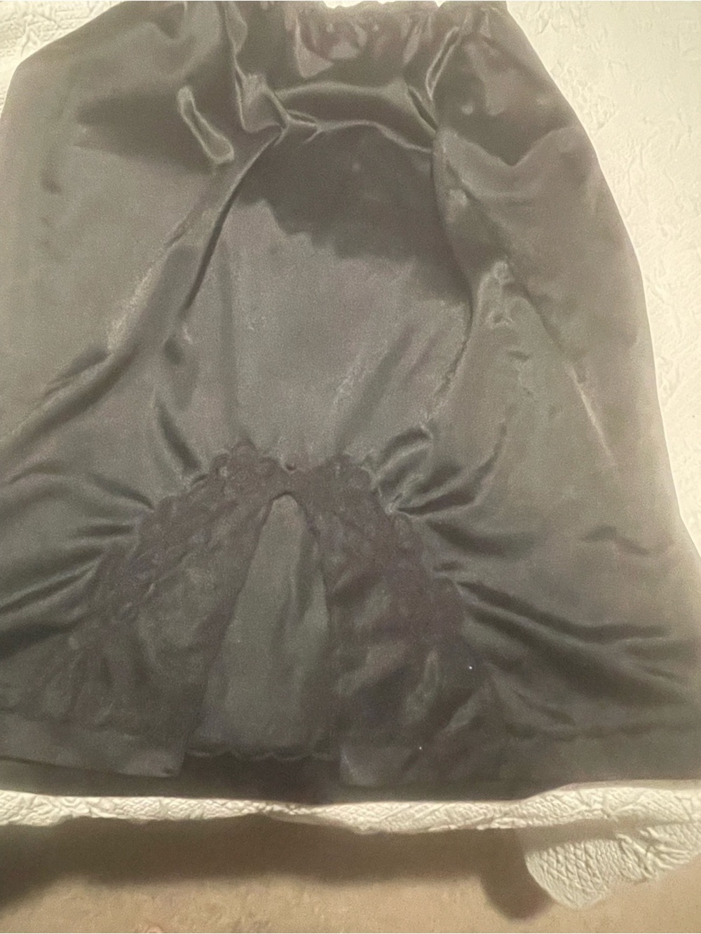 Black Satin Half Slip with Lace Detail M/34 100% Nylon Vintage Length 26